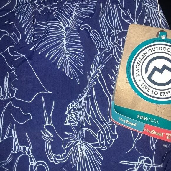 NWT Magellan Fish Gear blue shorts trunks - Picture 3 of 4